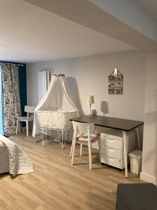 30Mn De Paris St Lazare En Train, Studio 42 M2 Verneuil-sur-Seine Eksteriør bilde